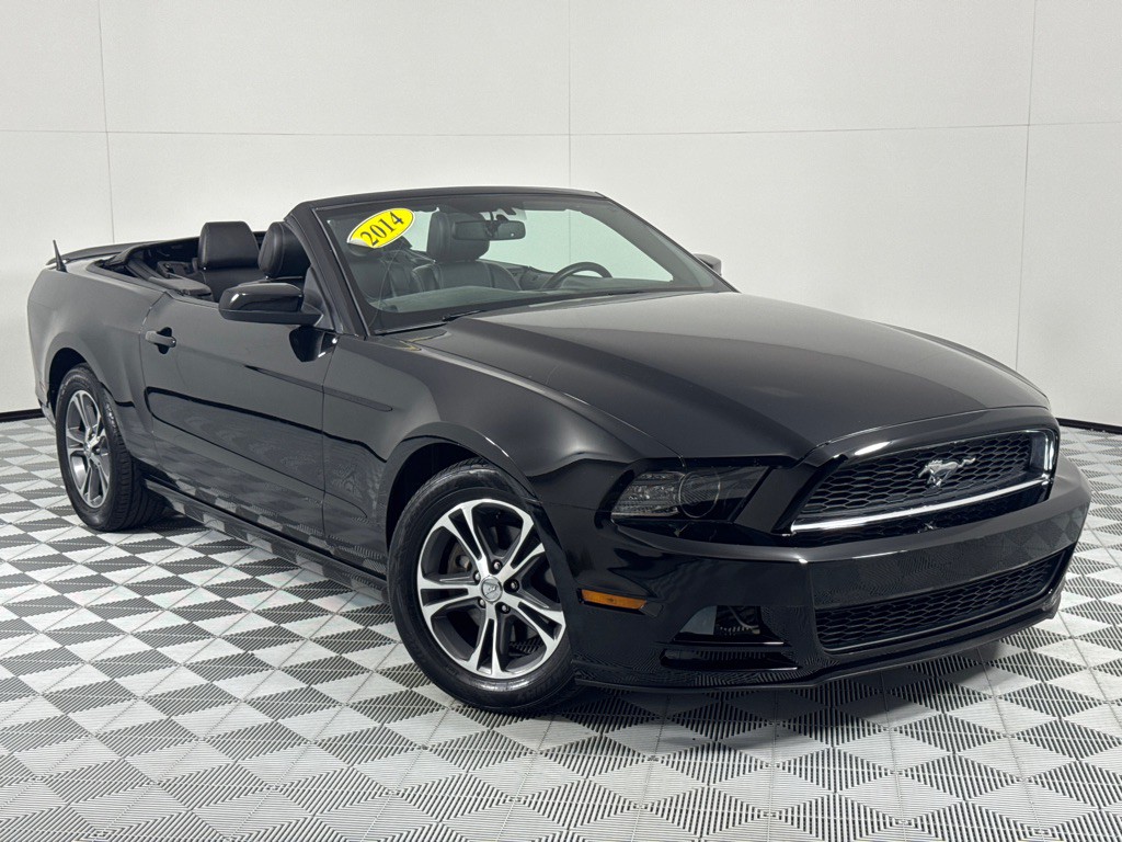2014 Ford Mustang Image 2