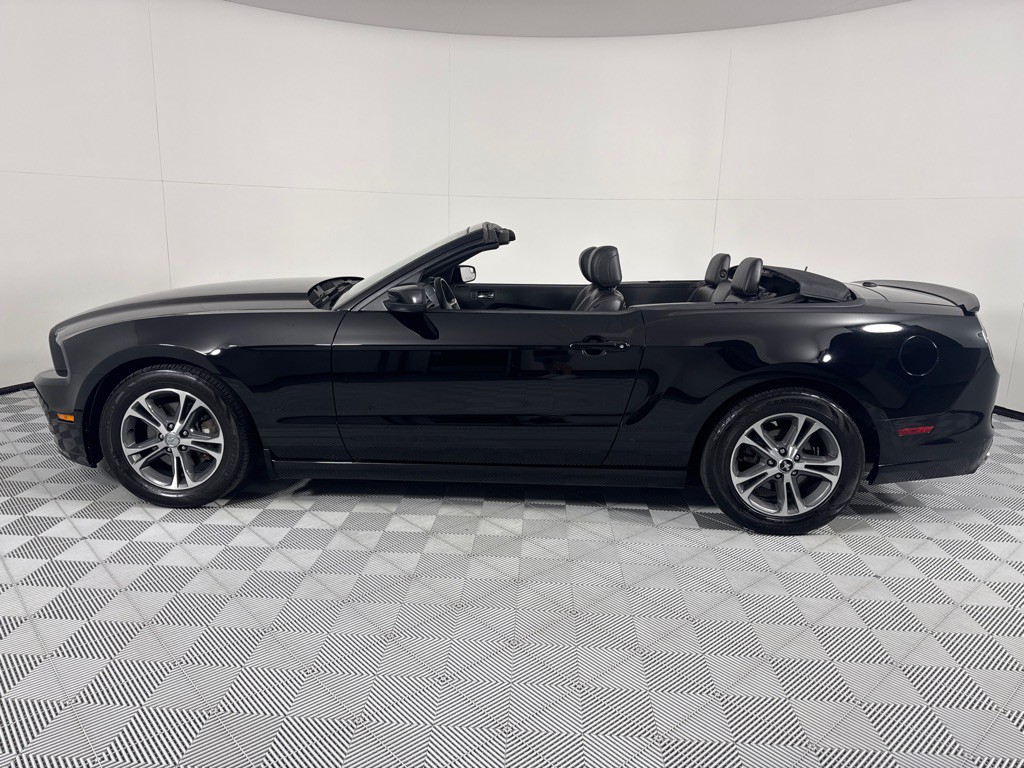 2014 Ford Mustang Image 9