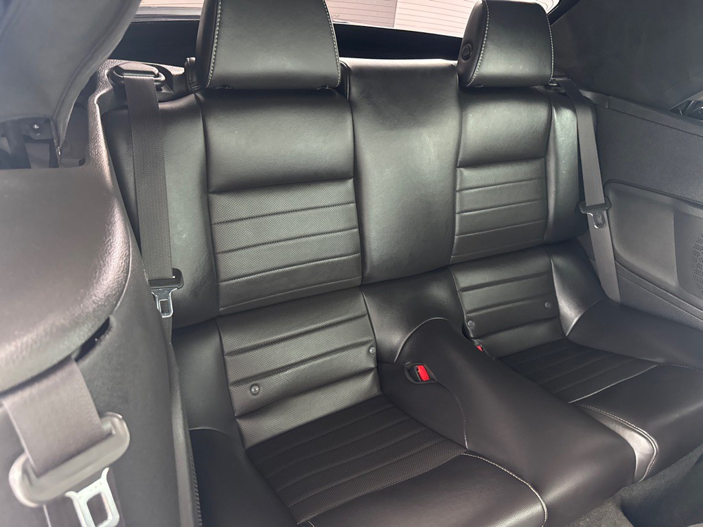 2014 Ford Mustang Image 25