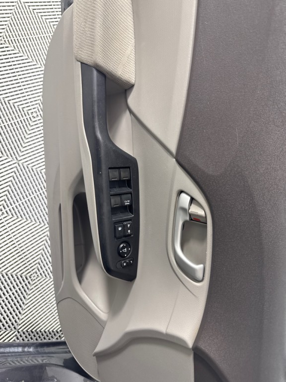 2012 Honda Civic Image 12