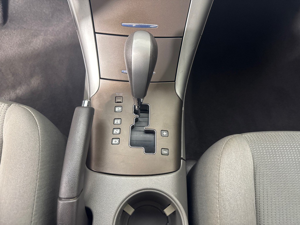 2010 Hyundai Sonata Image 16