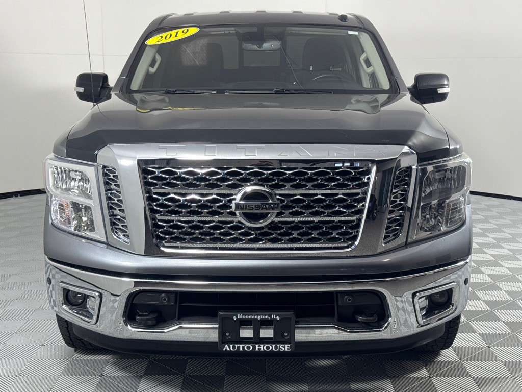 2019 Nissan Titan Image 11