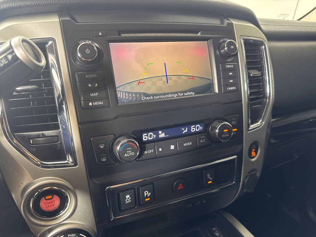 2019 Nissan Titan Image 18