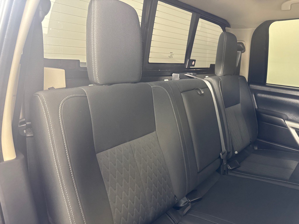 2019 Nissan Titan Image 23