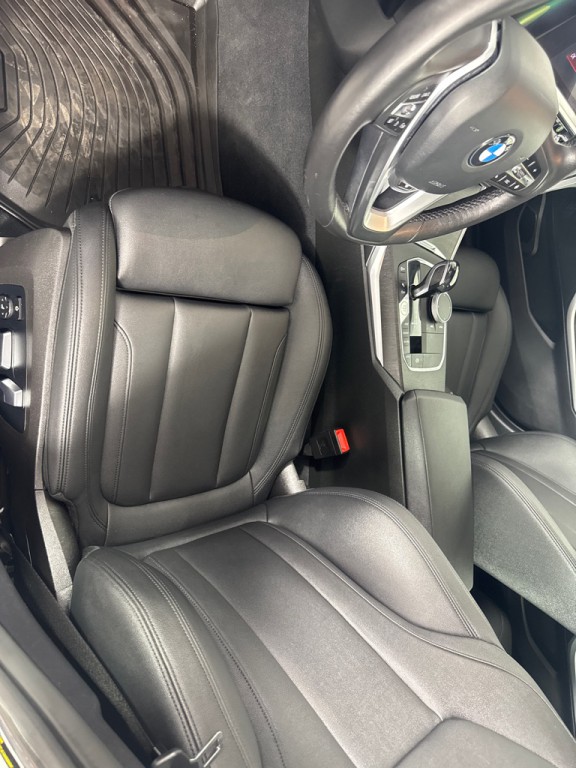 2019 BMW 3 Series Image 11