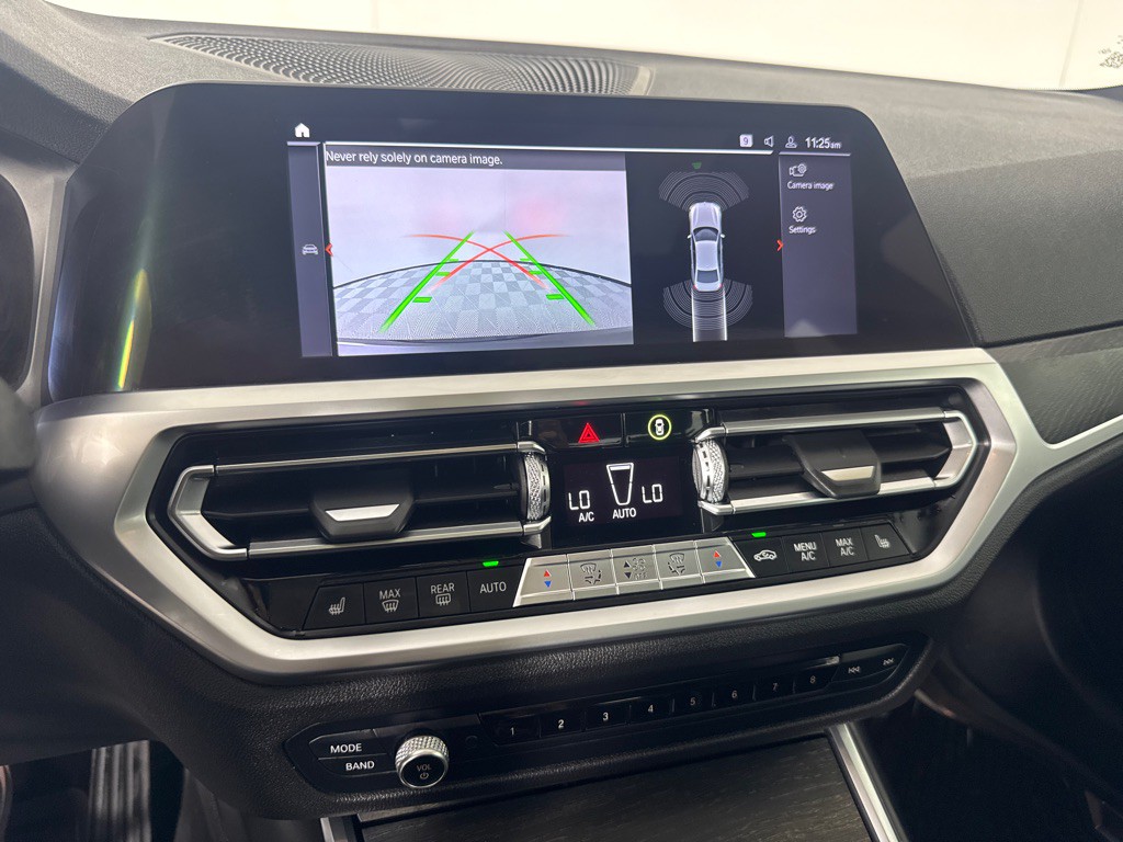 2019 BMW 3 Series Image 17