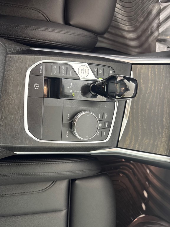 2019 BMW 3 Series Image 19