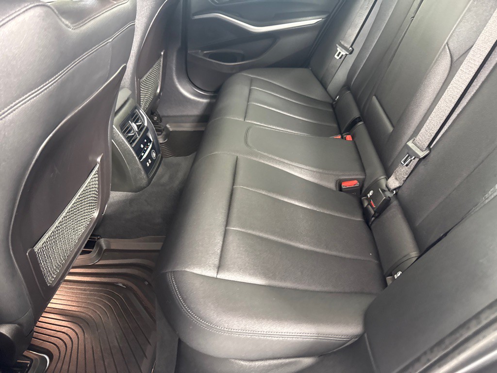 2019 BMW 3 Series Image 20