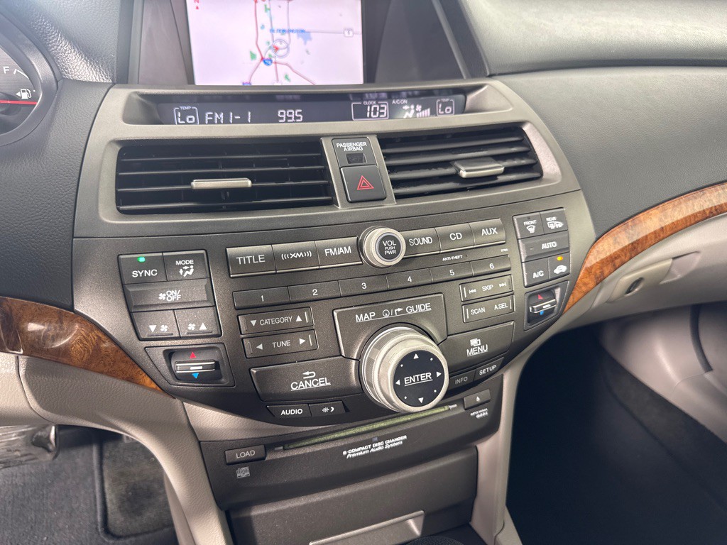 2011 Honda Accord Image 19