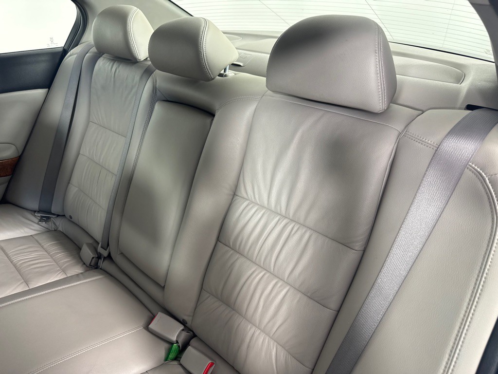 2011 Honda Accord Image 22