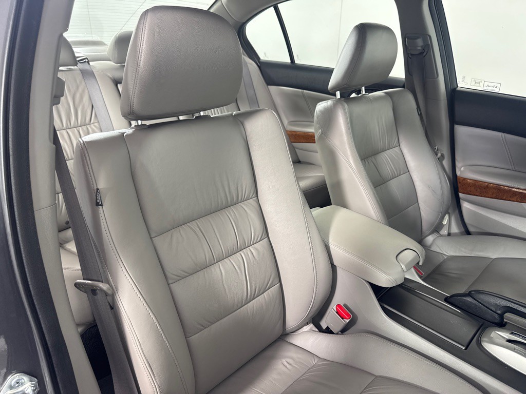 2011 Honda Accord Image 26