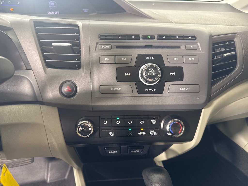 2012 Honda Civic Image 17