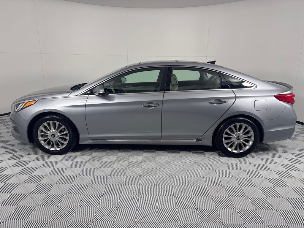 2015 Hyundai Sonata Image 8