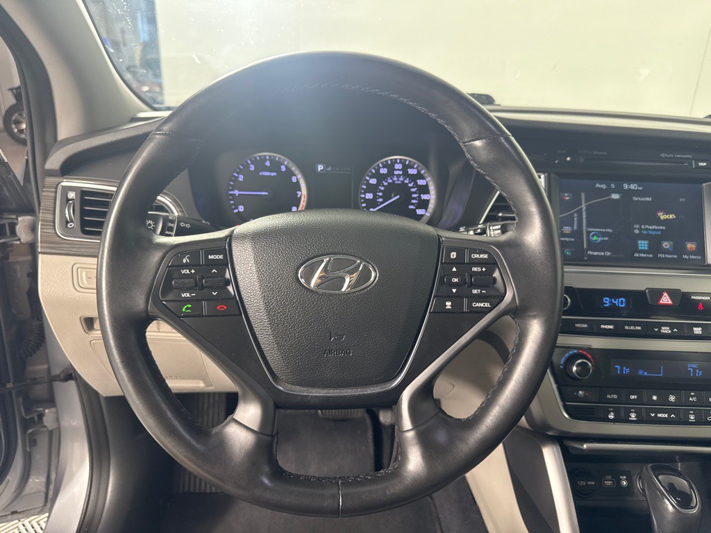 2015 Hyundai Sonata Image 17