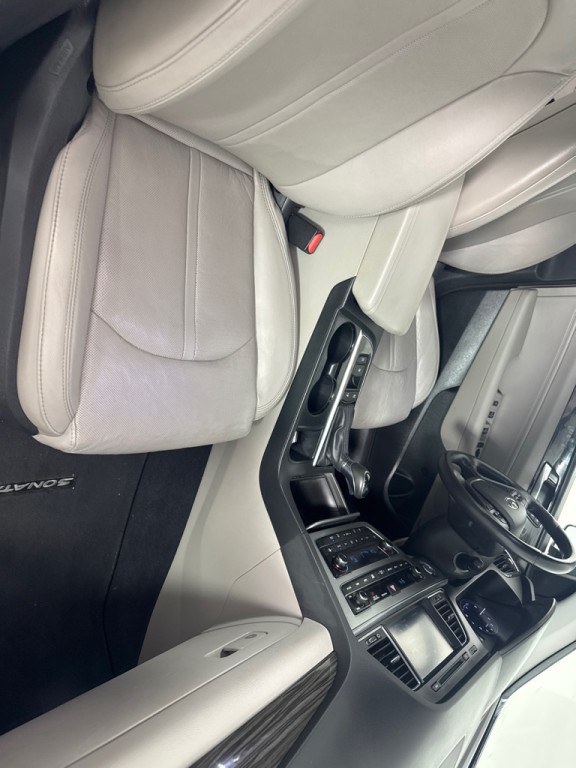 2015 Hyundai Sonata Image 25