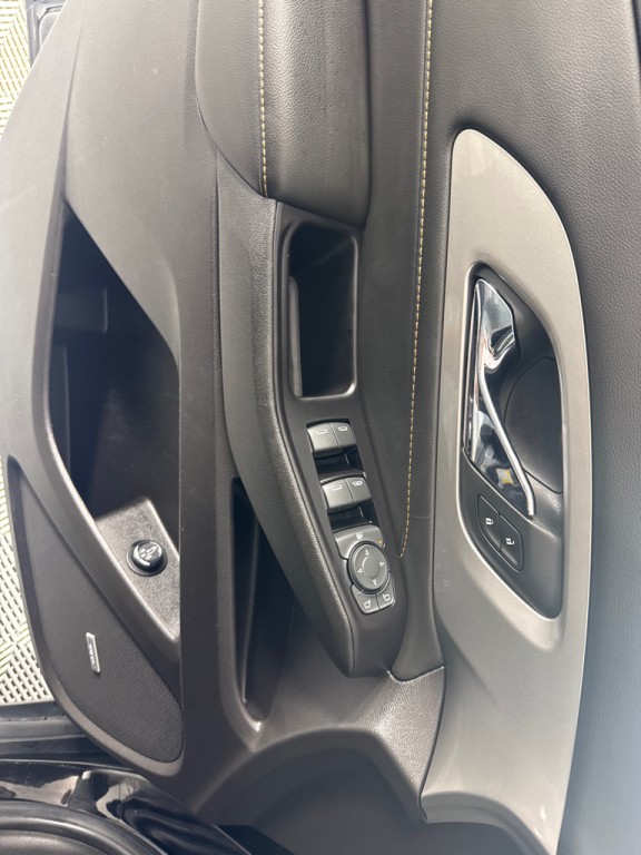 2019 Chevrolet Traverse Image 12