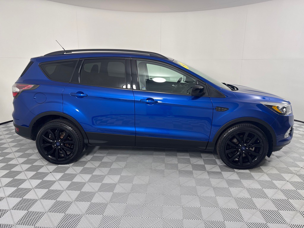 2017 Ford Escape Image 4