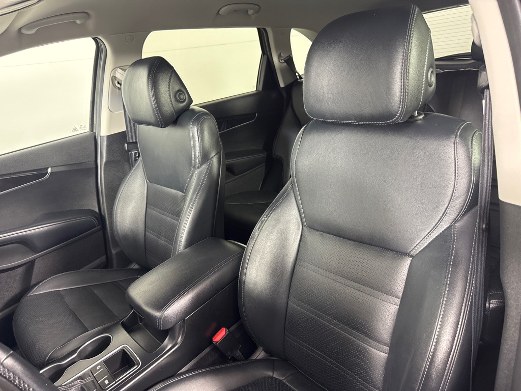2017 Kia Sorento Image 14