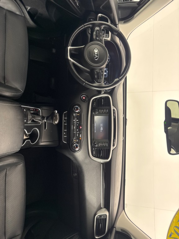 2017 Kia Sorento Image 26