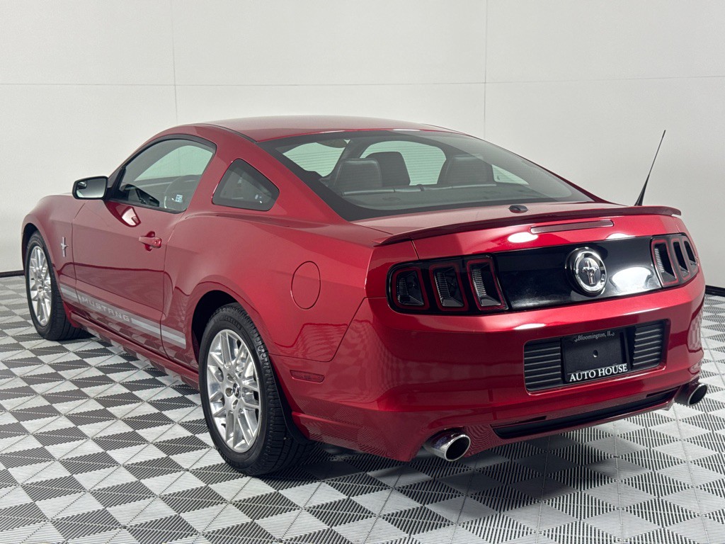 2013 Ford Mustang Image 7