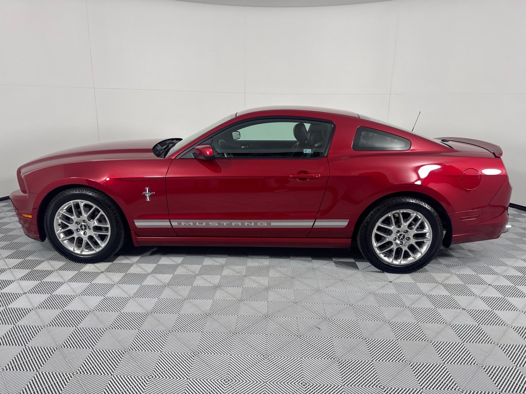 2013 Ford Mustang Image 9