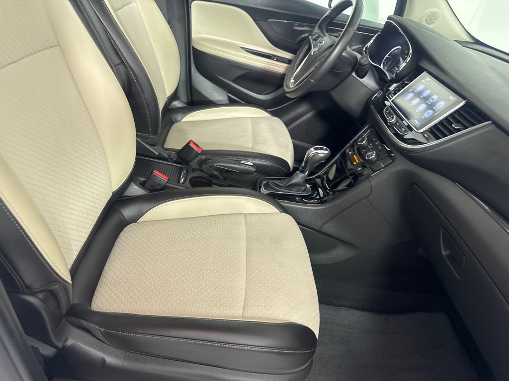 2018 Buick Enclave Image 25