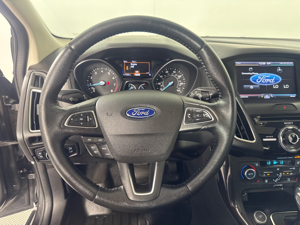 2015 Ford Focus Image 15