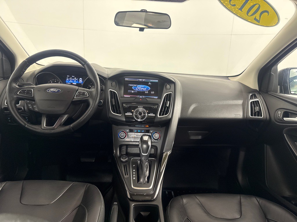 2015 Ford Focus Image 25
