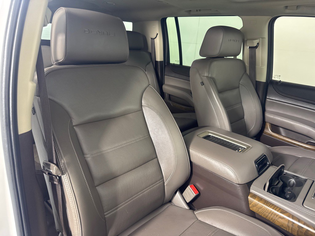 2018 GMC Yukon Image 28