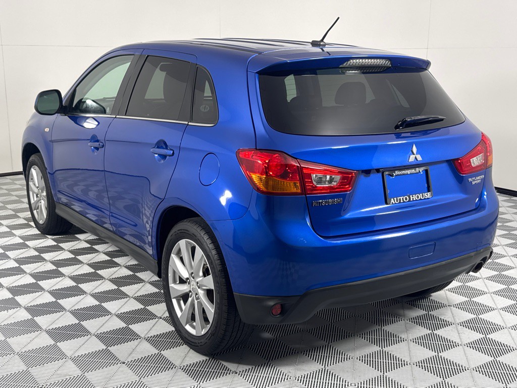 2015 Mitsubishi Outlander Image 7