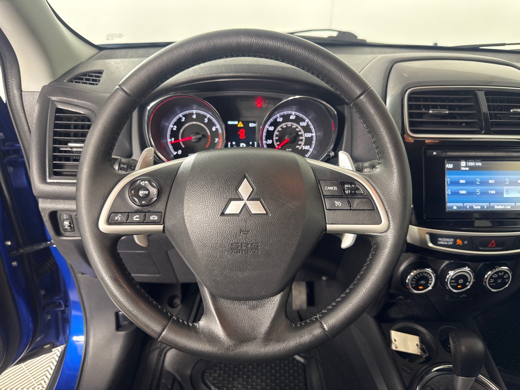2015 Mitsubishi Outlander Image 15