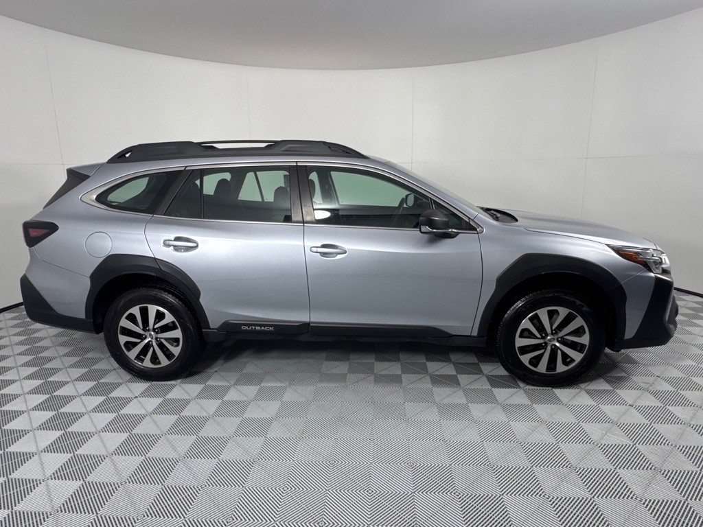 2023 Subaru Outback Image 4