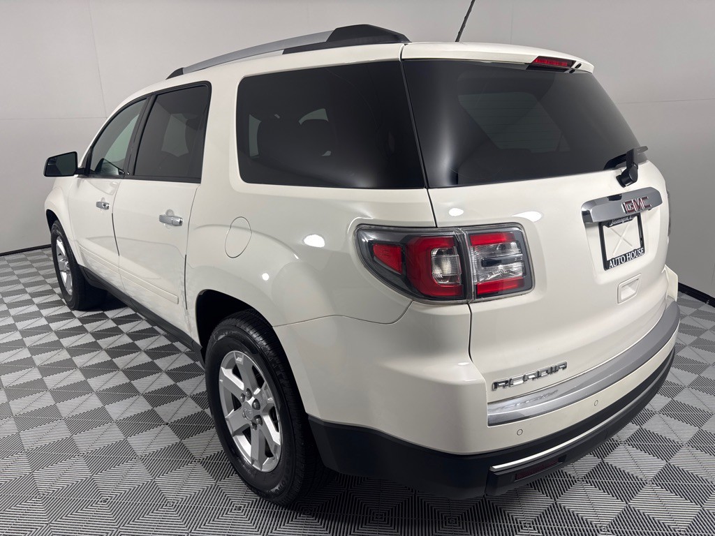 2013 GMC Acadia Image 7