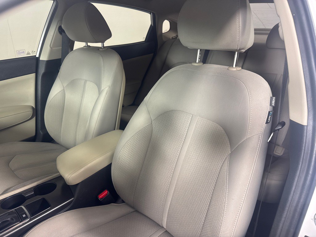 2017 Kia Optima Image 13