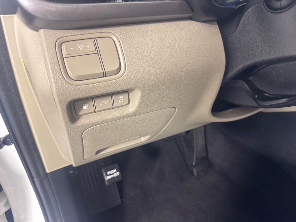 2017 Kia Optima Image 14