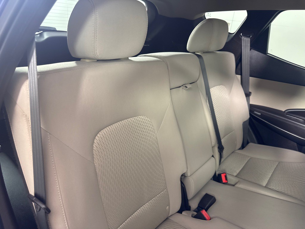 2017 Hyundai Santa Fe Sport Image 24