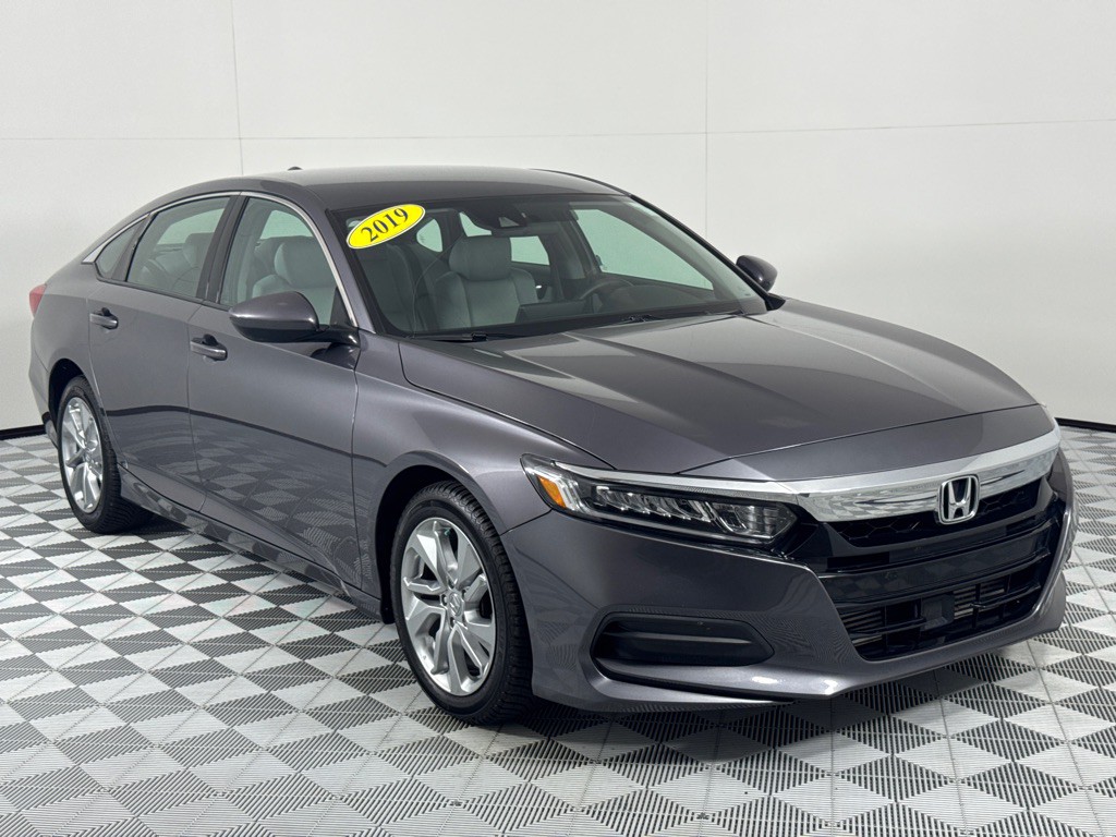 2019 Honda Accord Image 3