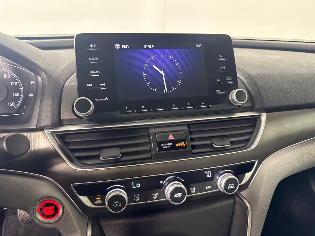 2019 Honda Accord Image 15
