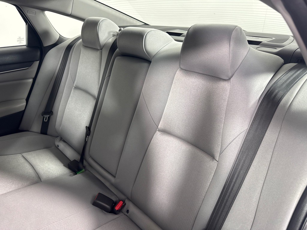 2019 Honda Accord Image 19
