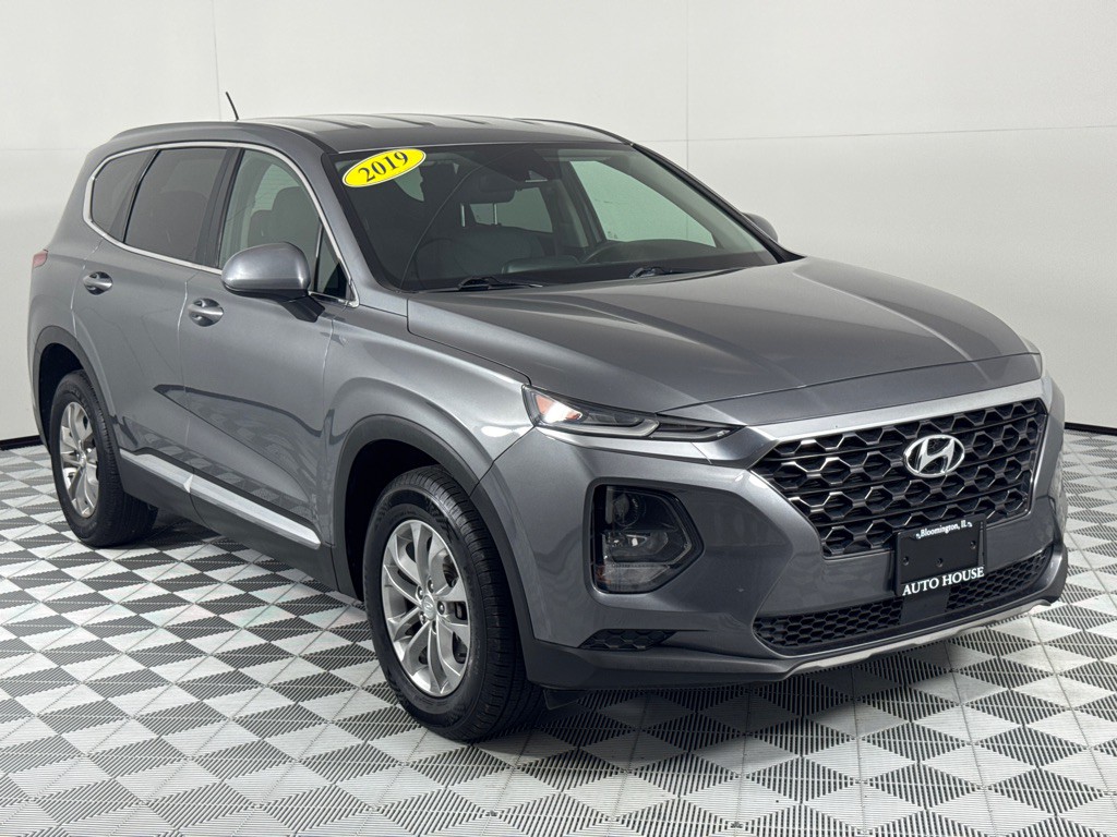 2019 Hyundai Santa Fe Image 3
