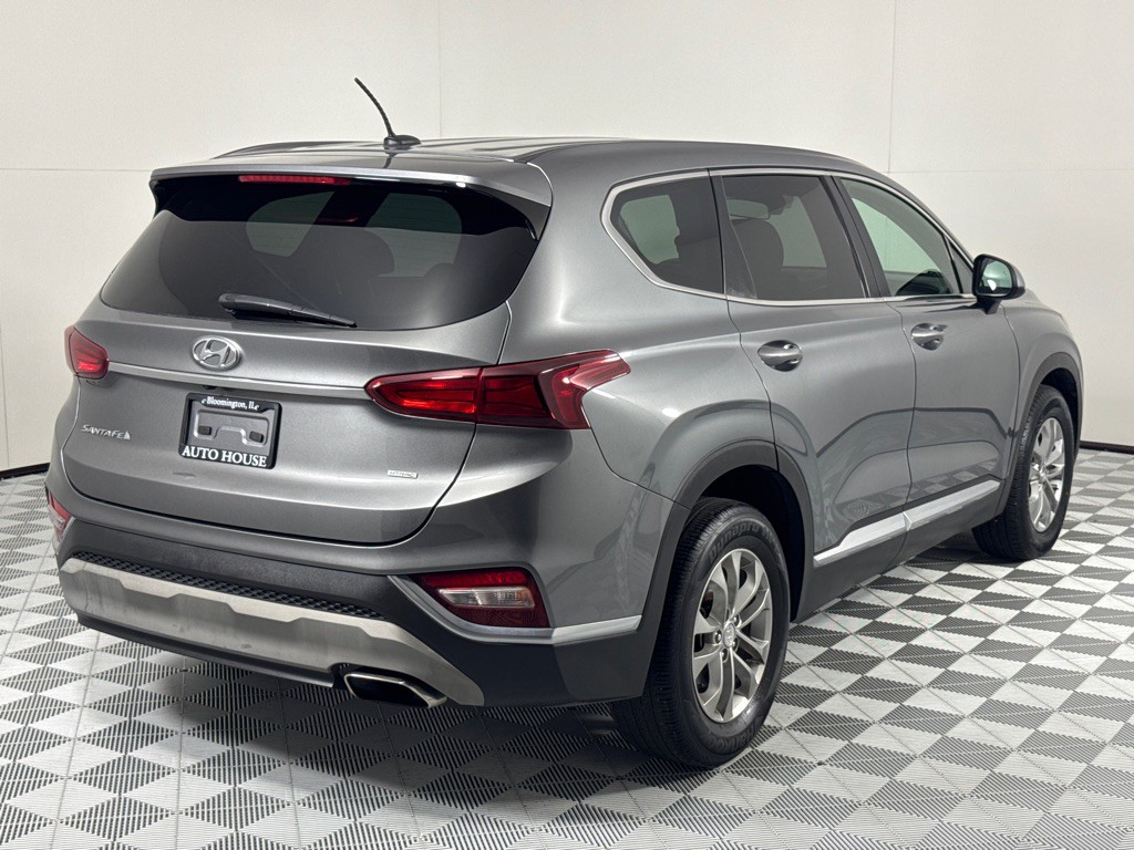 2019 Hyundai Santa Fe Image 5