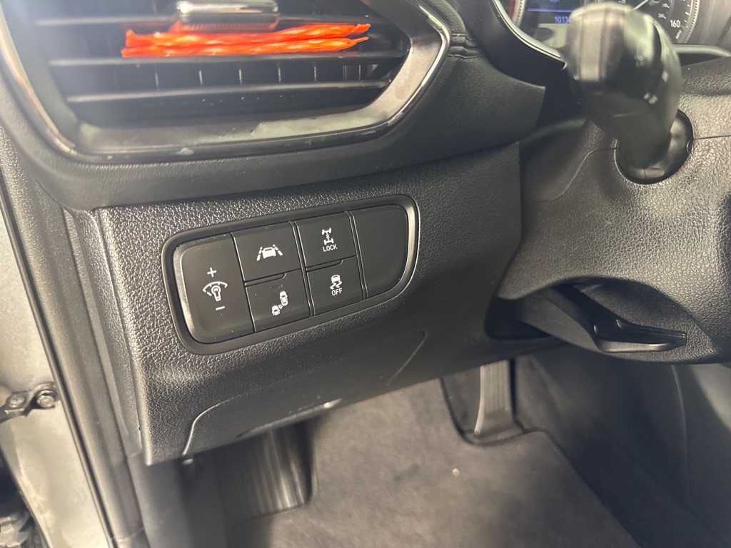 2019 Hyundai Santa Fe Image 14