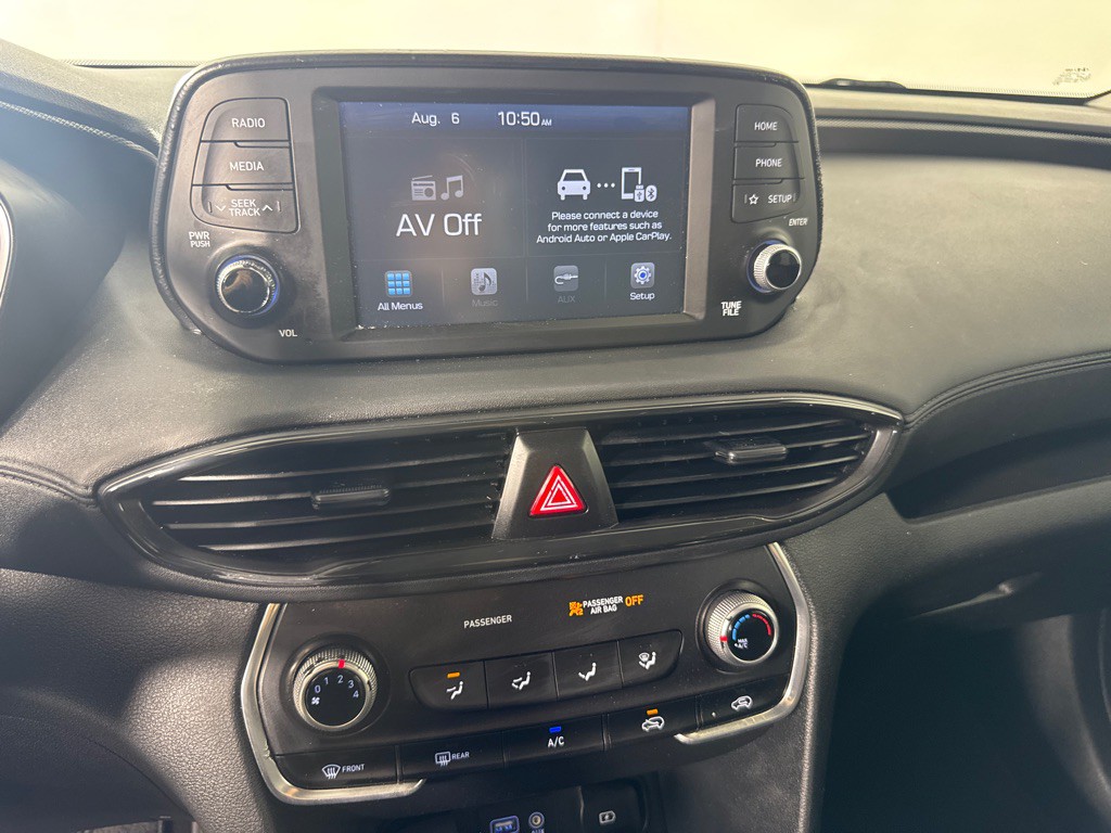 2019 Hyundai Santa Fe Image 16