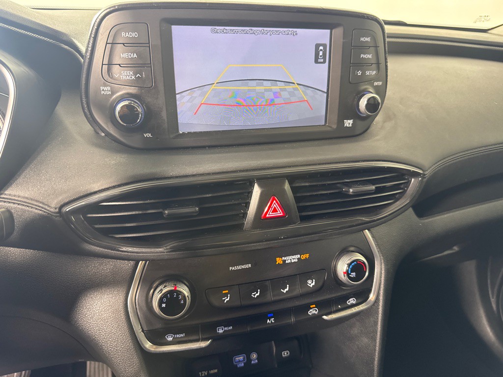 2019 Hyundai Santa Fe Image 17