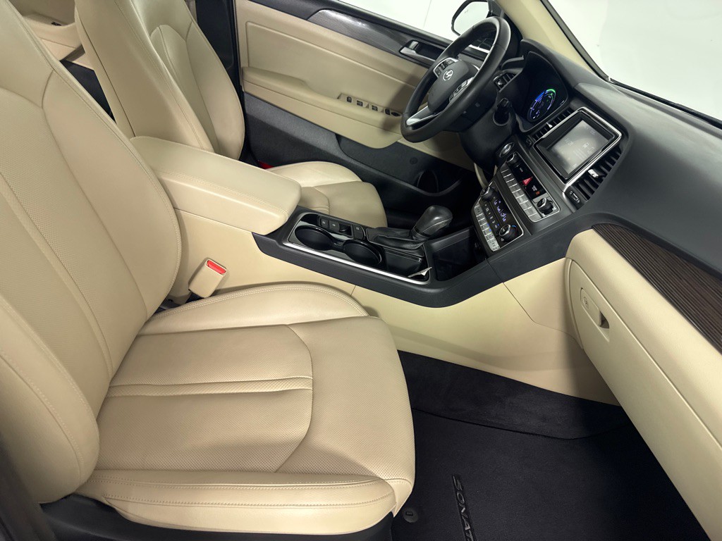 2019 Hyundai Sonata Image 24