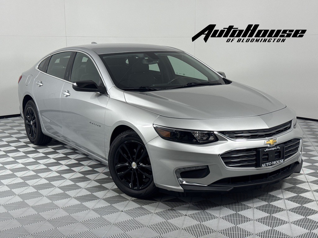 2017 Chevrolet Malibu Image 1