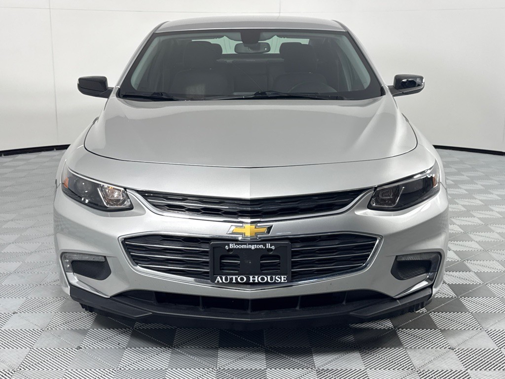 2017 Chevrolet Malibu Image 10