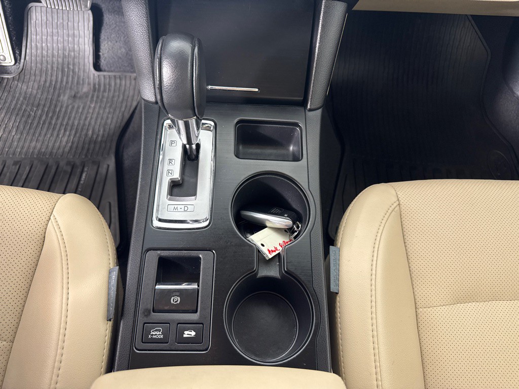 2016 Subaru Outback Image 16