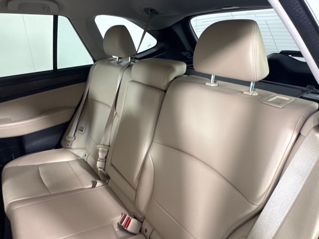 2016 Subaru Outback Image 18