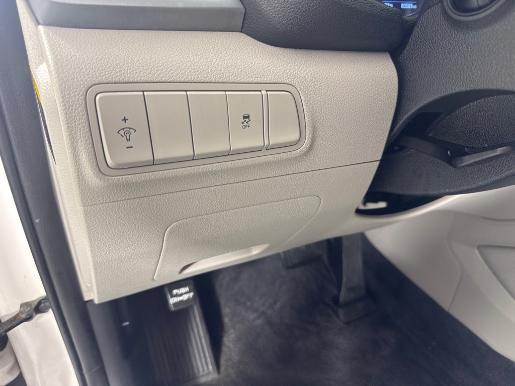 2017 Hyundai Tucson Image 12